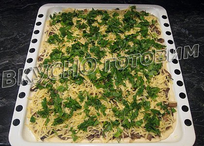 Пицца с жареными шампиньонами - шаг 5
