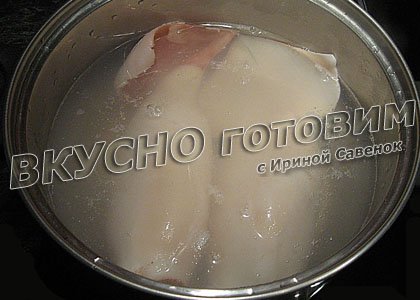 Салат из кальмаров с маслинами - шаг 2