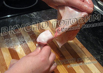 Куриные окорочка, фаршированные овощами и печеньем - шаг 5