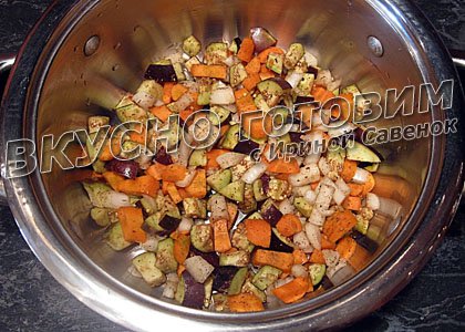 Хек, тушенный с овощами - шаг 3