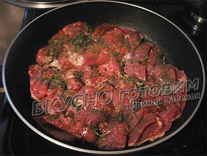 Бефстроганов из куриной печени - шаг 1