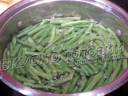 Мусака из картофеля и стручковой фасоли - шаг 2