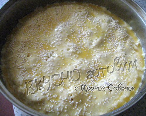 Пирог с  трема сырами  и чесноком - шаг 10